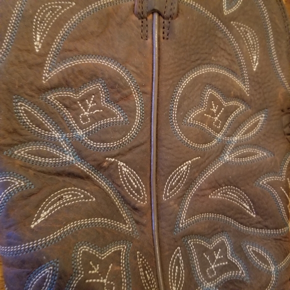 Ariat Western Embroidered Boots - Picture 3 of 9